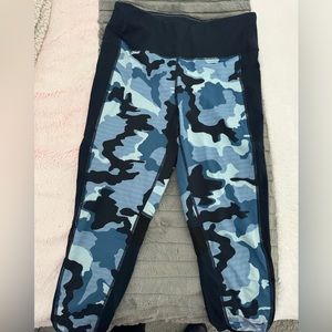 LulaRoe Rise compression workout pants.